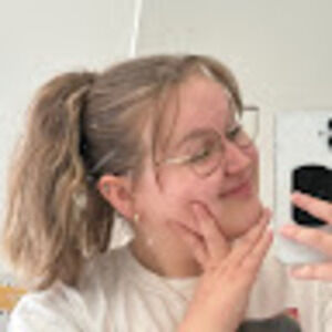 Meet your Posher, Myriam